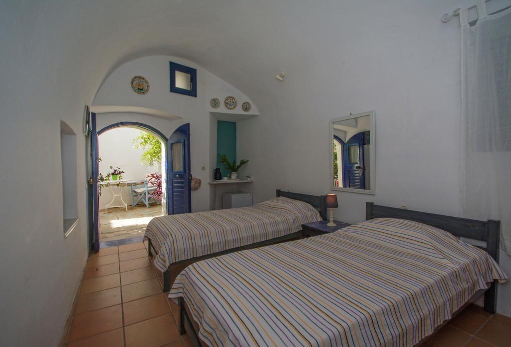 Guest House Pitsinades Aroniadhiánika Εξωτερικό φωτογραφία