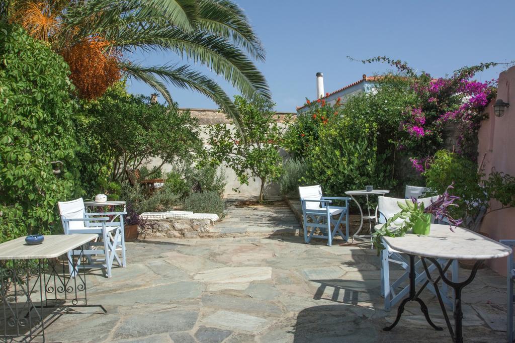 Guest House Pitsinades Aroniadhiánika Εξωτερικό φωτογραφία