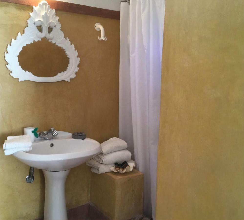 Guest House Pitsinades Aroniadhiánika Εξωτερικό φωτογραφία